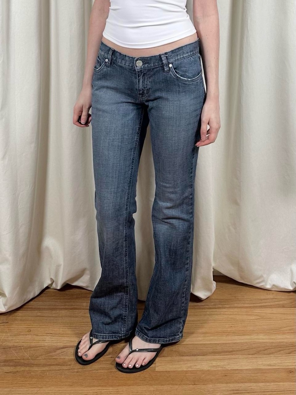 Mossimo Low Rise Bootcut Jeans - Picture 3 of 8